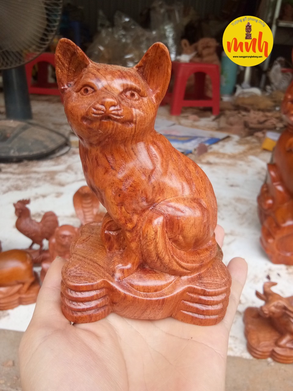 Bộ Tượng 12 Con Giáp Gỗ Hương Đá